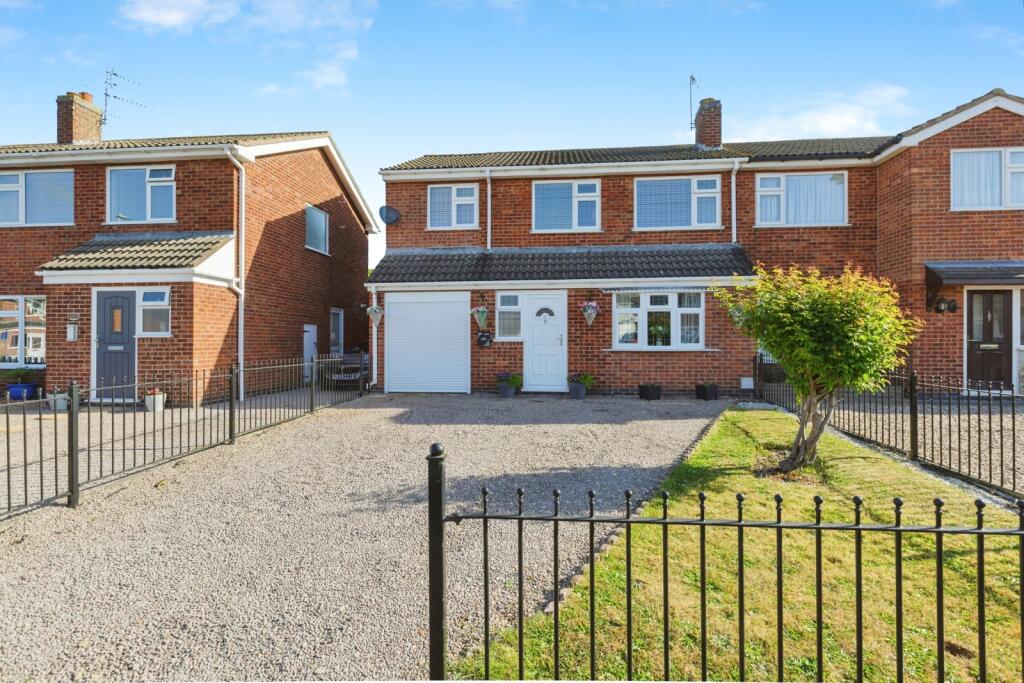 Main image of property: Long Furrow, East Goscote, Leicester, Leicestershire, LE7