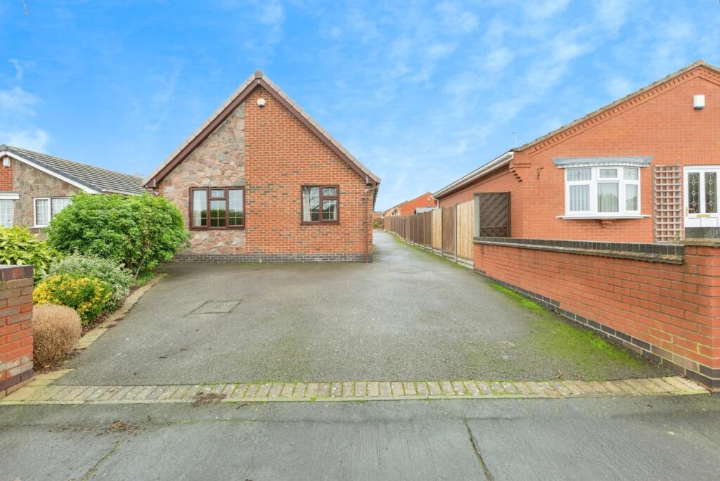 Main image of property: Colby Drive, Thurmaston, Leicester, Leicestershire, LE4