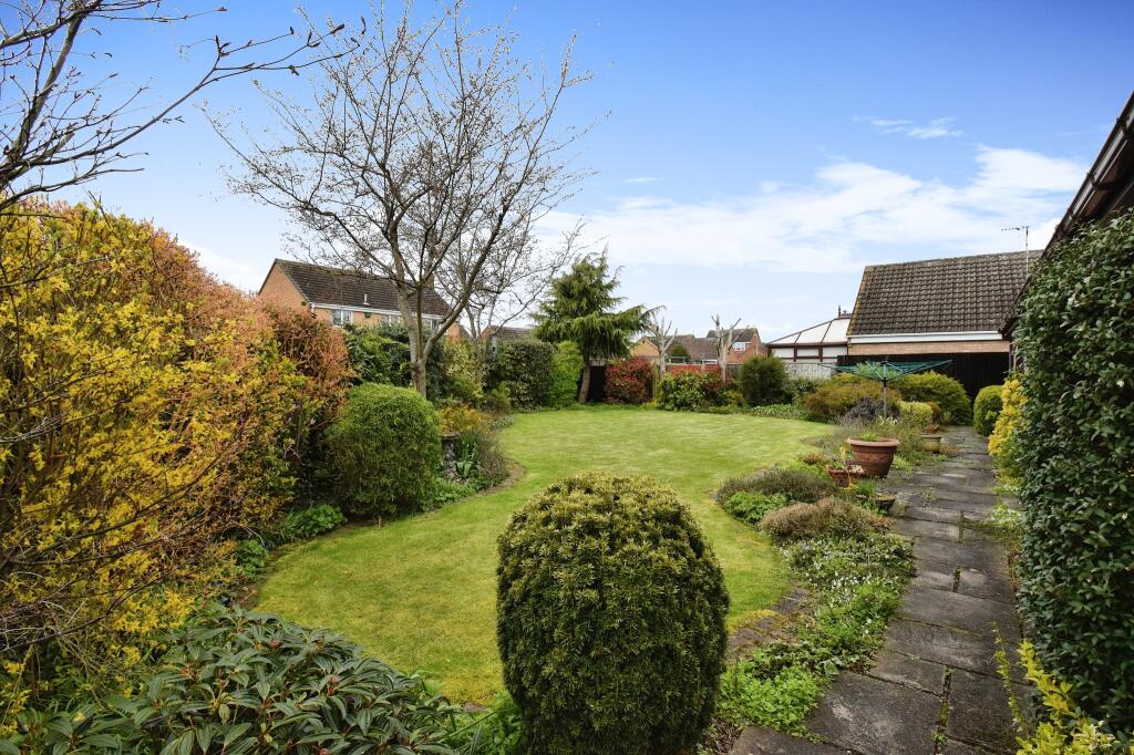 3 bedroom bungalow for sale in Rosedale Road, Wigston, LE18