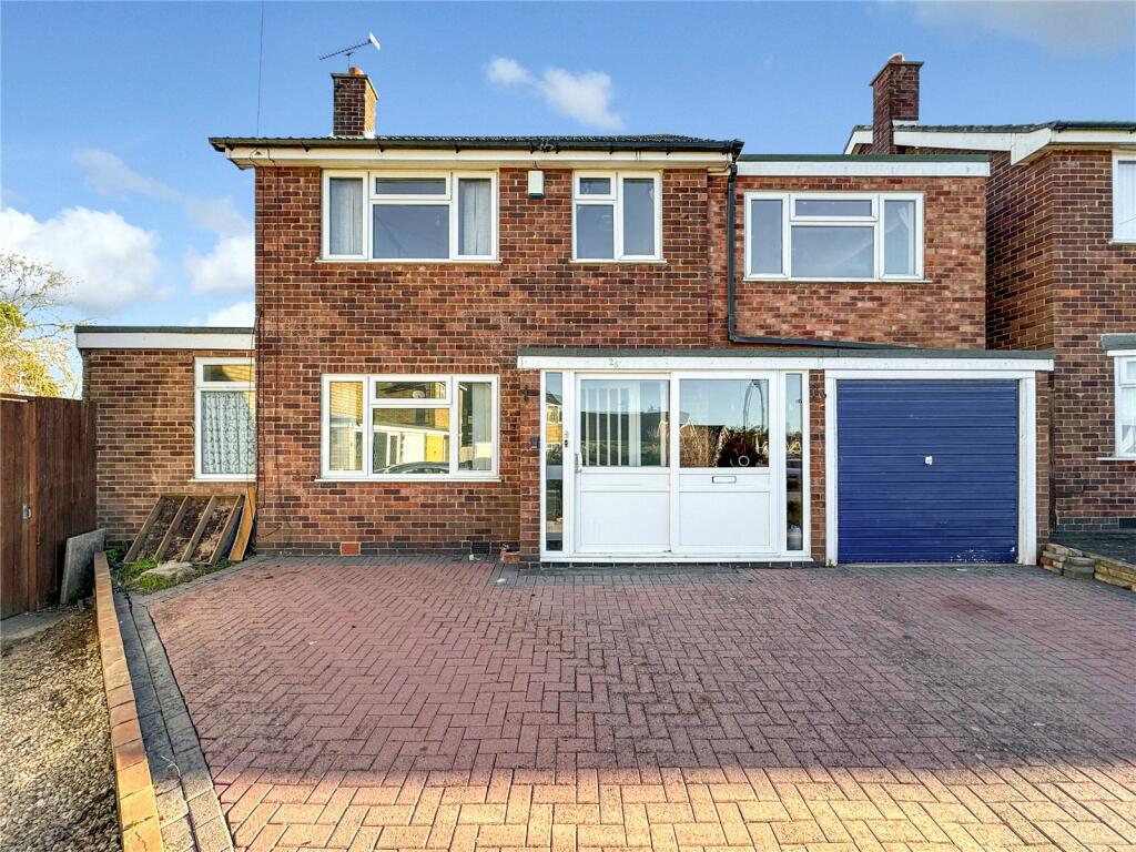 4 bedroom detached house for sale in Brailsford Road, Wigston, LE18