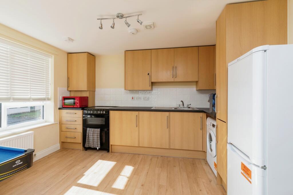 Additional property image - Bishport Avenue, BRISTOL, BS13
