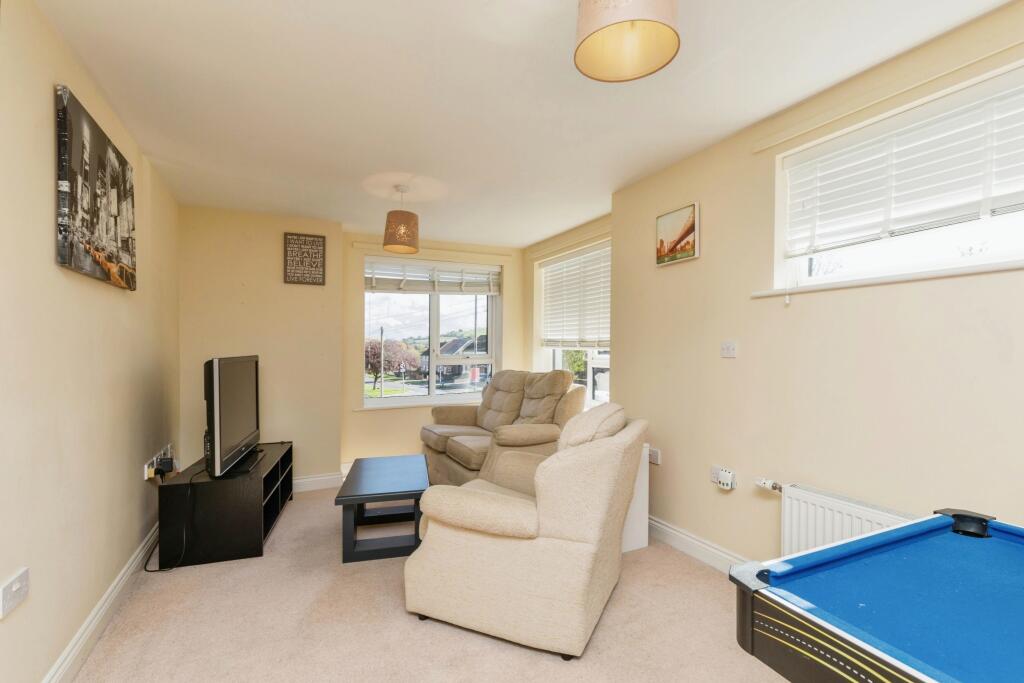 Additional property image - Bishport Avenue, BRISTOL, BS13
