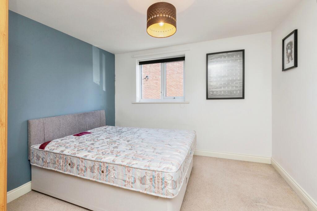 Additional property image - Bishport Avenue, BRISTOL, BS13