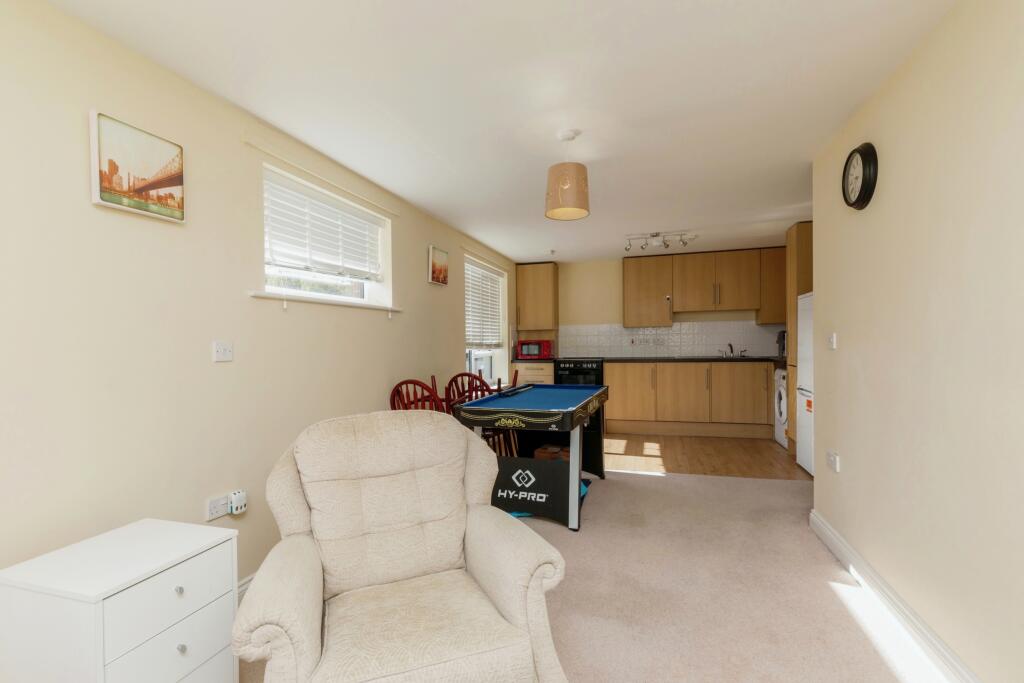 Additional property image - Bishport Avenue, BRISTOL, BS13