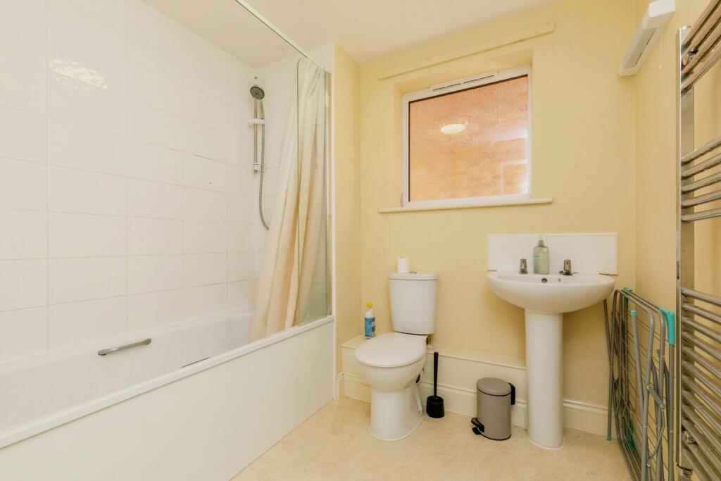 Additional property image - Bishport Avenue, BRISTOL, BS13
