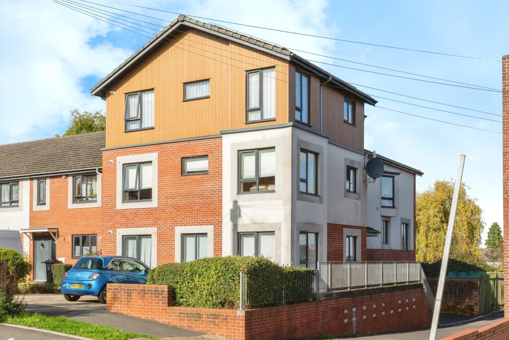 Additional property image - Bishport Avenue, BRISTOL, BS13