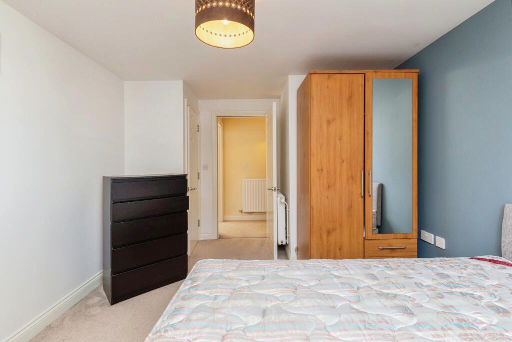 Additional property image - Bishport Avenue, BRISTOL, BS13
