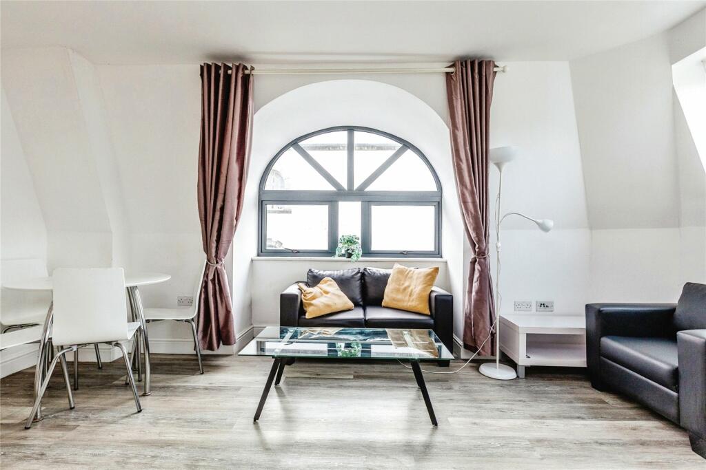 Additional property image - Surrey Street, Bristol, BS2
