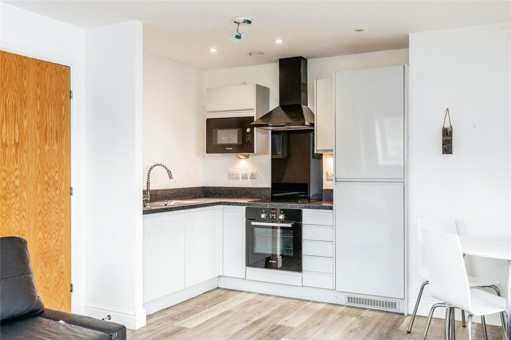 Additional property image - Surrey Street, Bristol, BS2