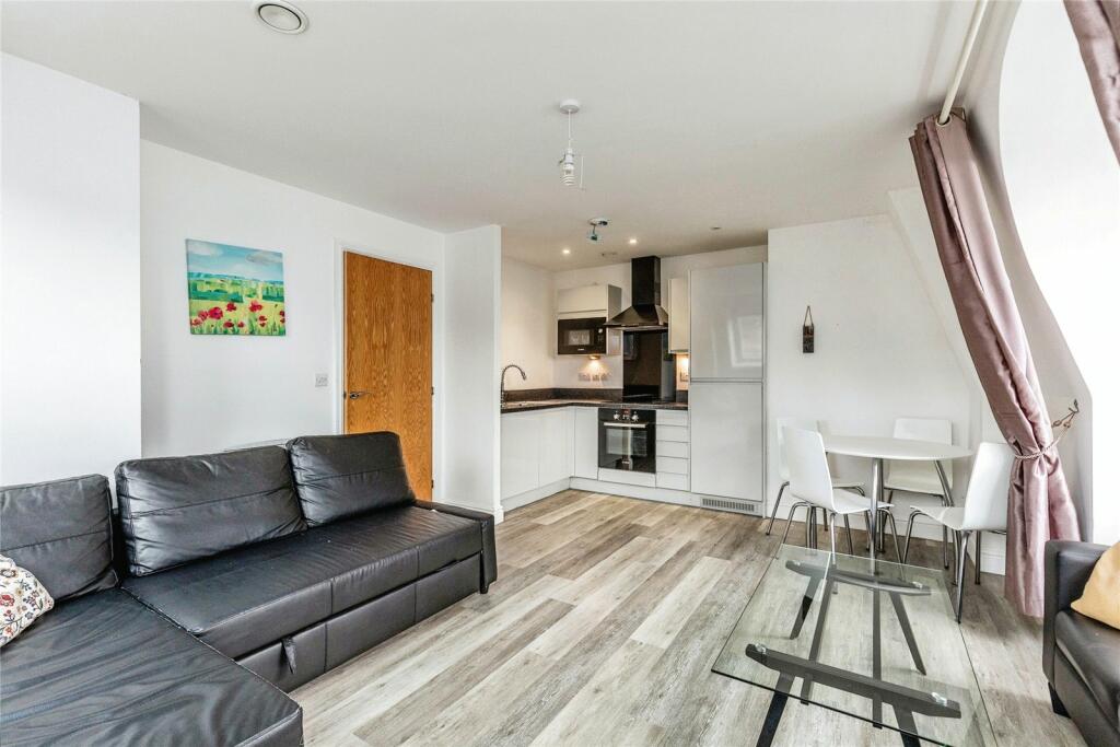 Additional property image - Surrey Street, Bristol, BS2