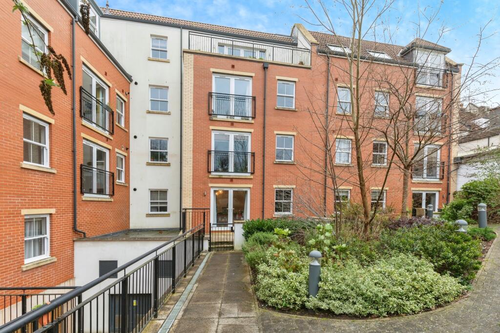 Additional property image - Winsley Road, Bristol, BS6