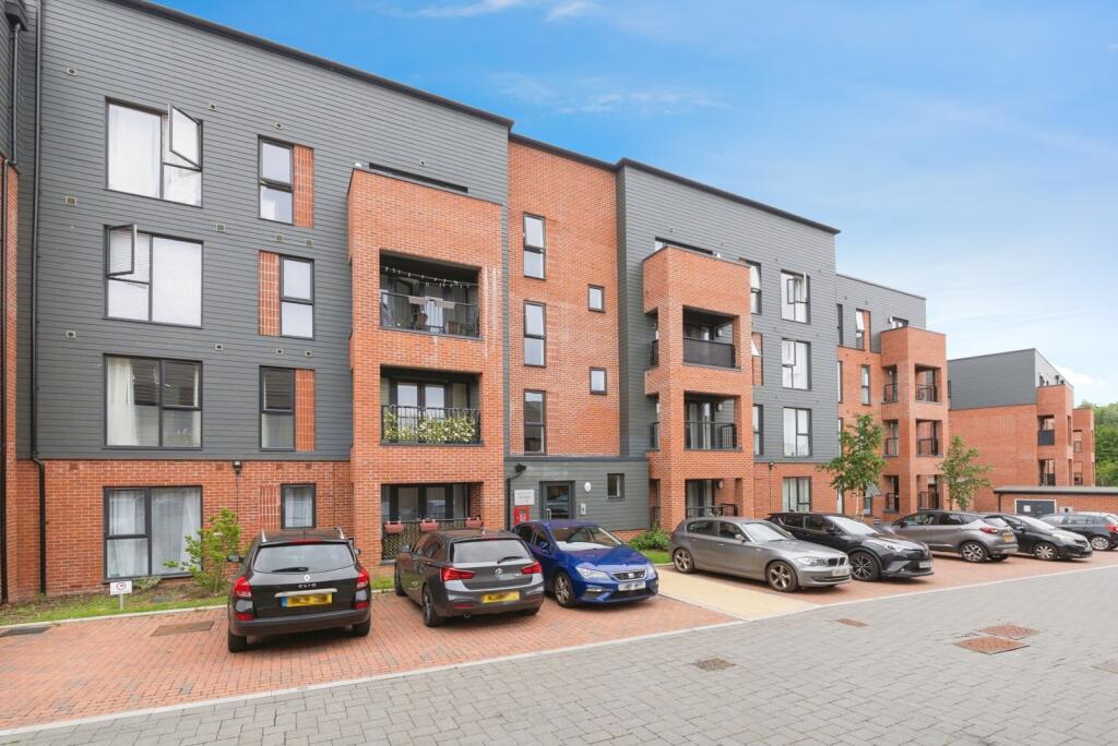 Main image of property: Hawkfield Road, Bristol, Somerset, BS13
