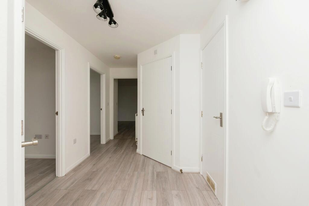 Additional property image - Wick Road, Brislington, Bristol, BS4