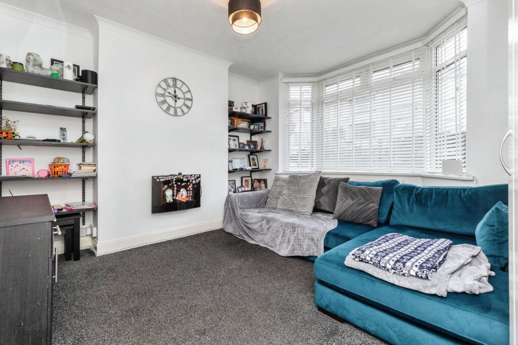 Additional property image - Wootton Crescent, St Annes, Bristol, BS4
