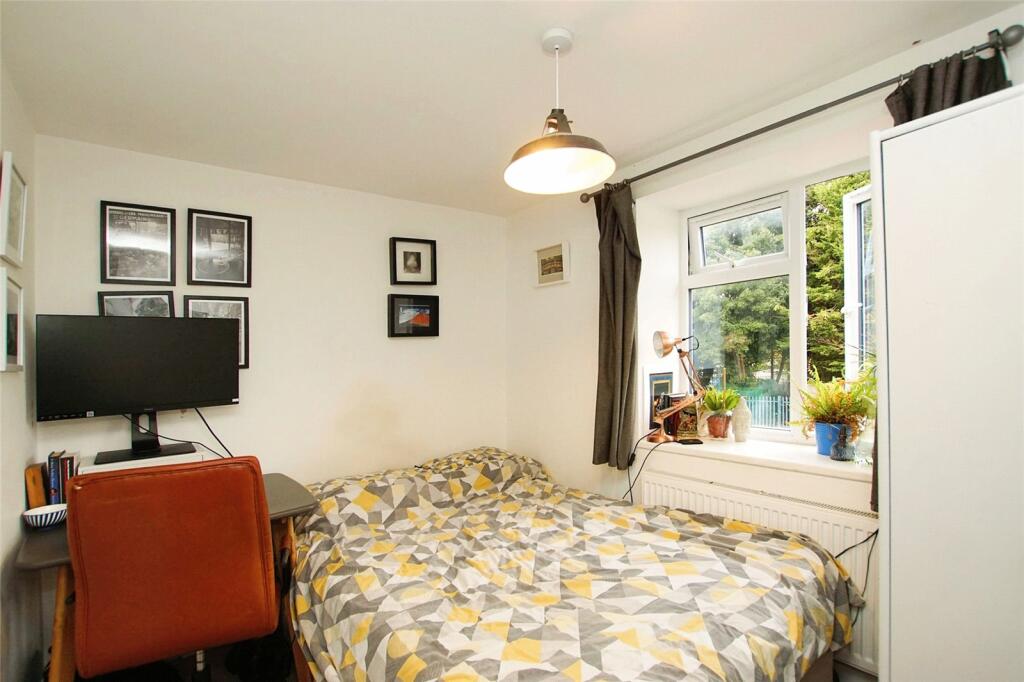 2 bedroom semidetached house for sale in Blenheim Drive, Filton