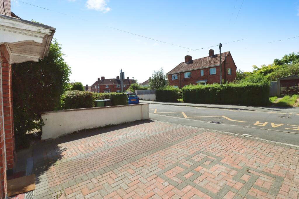 Additional property image - Blakeney Road, Bristol, Somerset, BS7