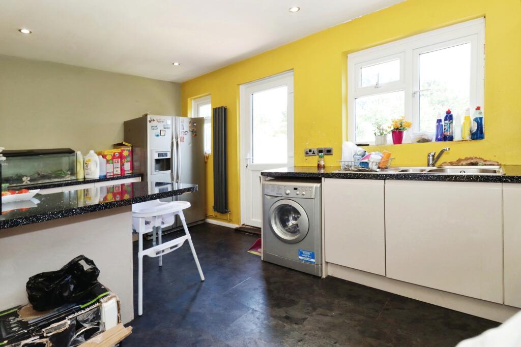 Additional property image - Blakeney Road, Bristol, Somerset, BS7