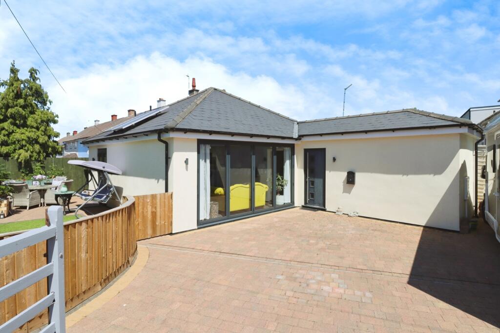 Main image of property: Chakeshill Drive, Bristol, Somerset, BS10