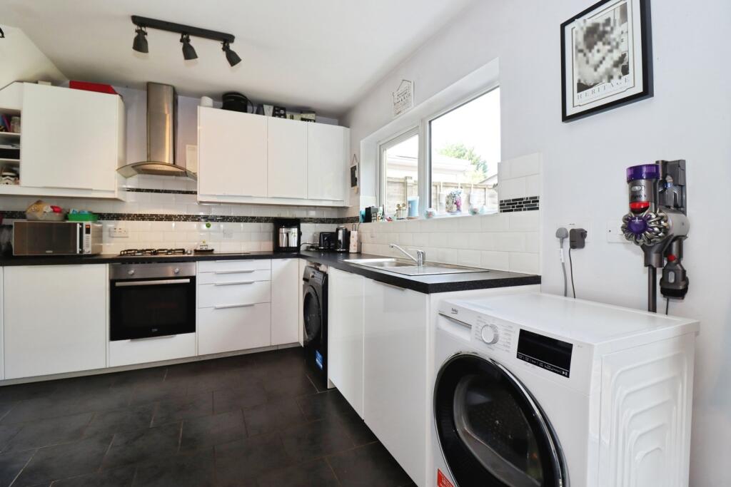 Main image of property: Chakeshill Drive, Bristol, Somerset, BS10