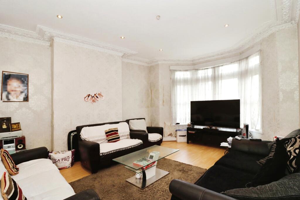 Additional property image - Stapleton Road, Bristol, BS5