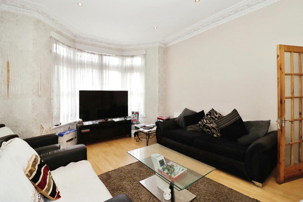 Additional property image - Stapleton Road, Bristol, BS5