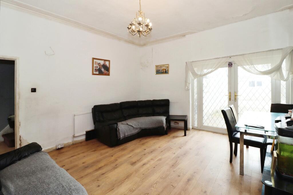 Additional property image - Stapleton Road, Bristol, BS5