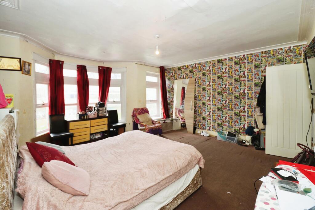 Additional property image - Stapleton Road, Bristol, BS5