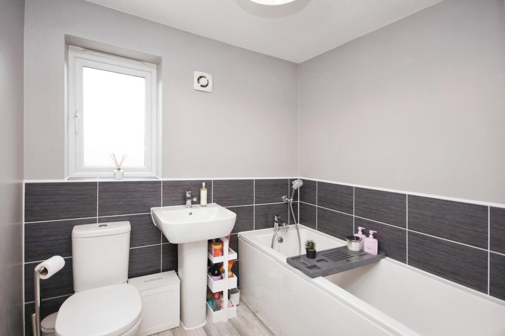 Additional property image - Cheers Drive, Bristol, BS5