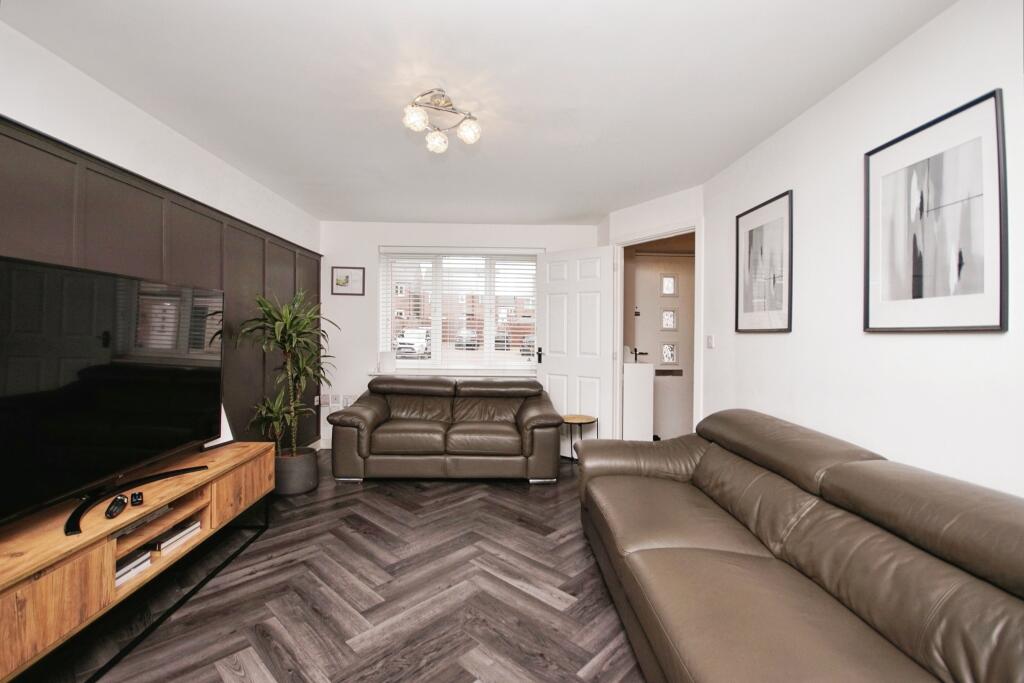Additional property image - Cheers Drive, Bristol, BS5