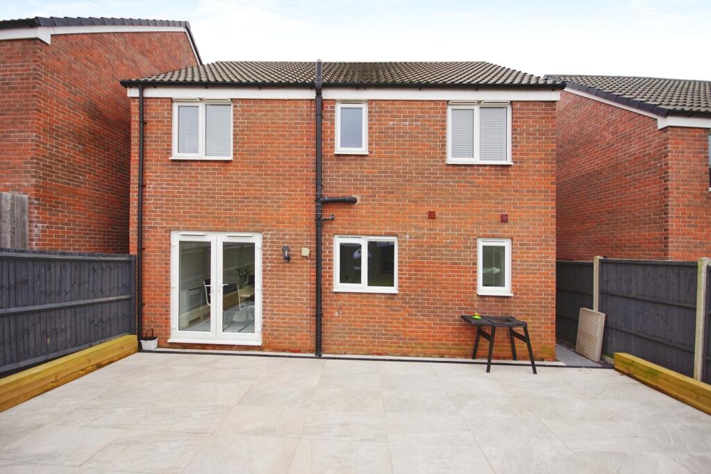 Additional property image - Cheers Drive, Bristol, BS5
