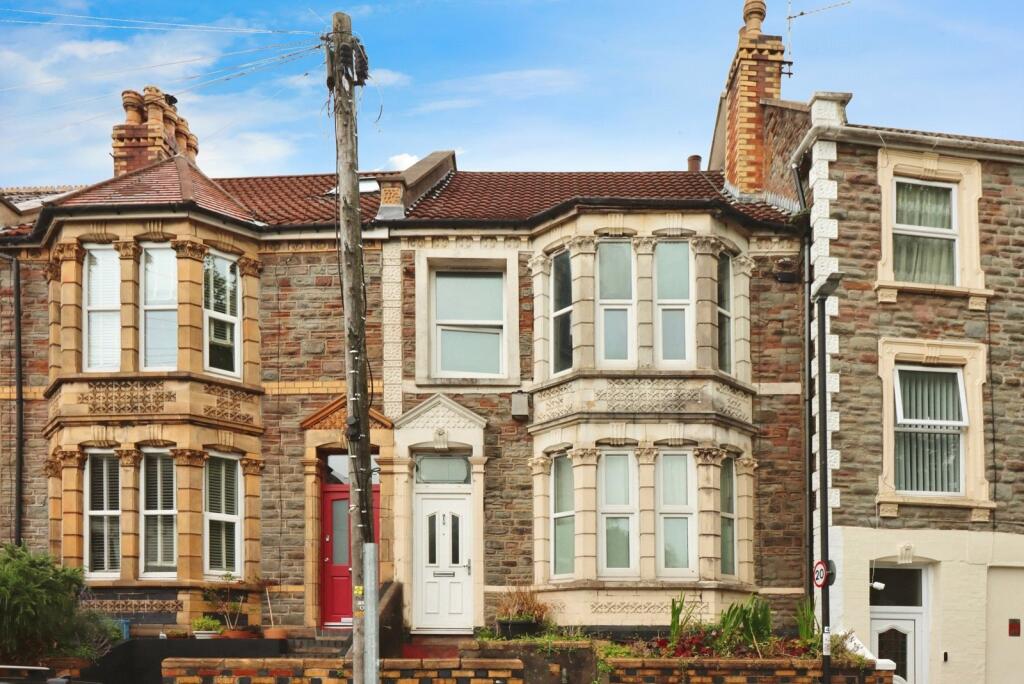 3 bedroom terraced house