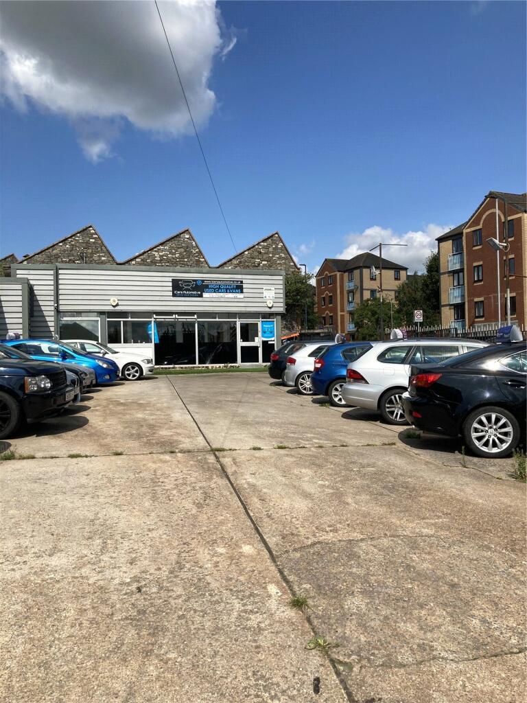 Additional property image - High Street, Kingswood, Bristol, Gloucestershire, BS15