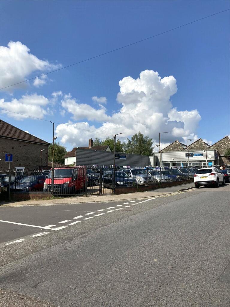 Additional property image - High Street, Kingswood, Bristol, Gloucestershire, BS15