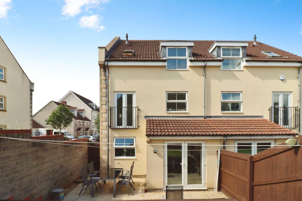 Additional property image - Dragonfly Close, Kingswood, Bristol, Gloucestershire, BS15