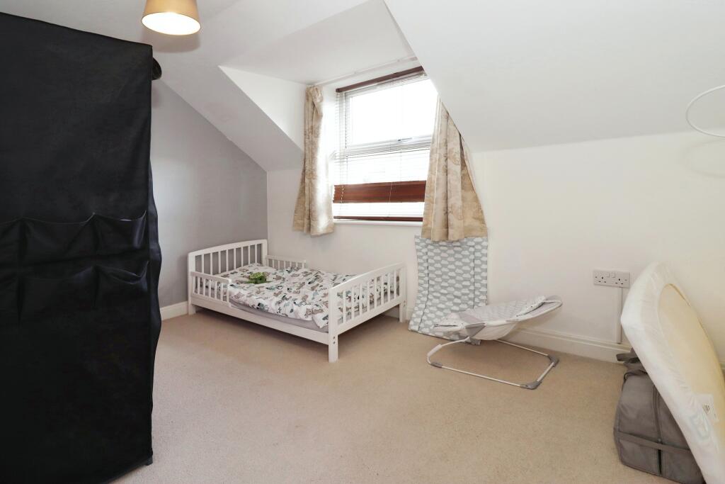 Additional property image - Dragonfly Close, Kingswood, Bristol, Gloucestershire, BS15
