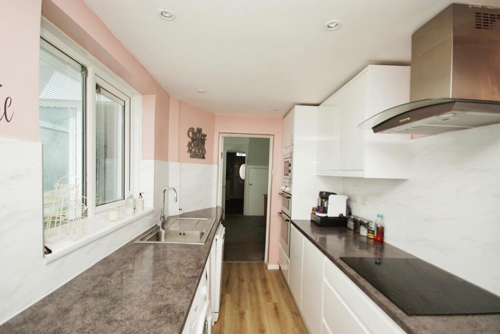 Additional property image - Forest Road, Kingswood, Bristol, Gloucestershire, BS15