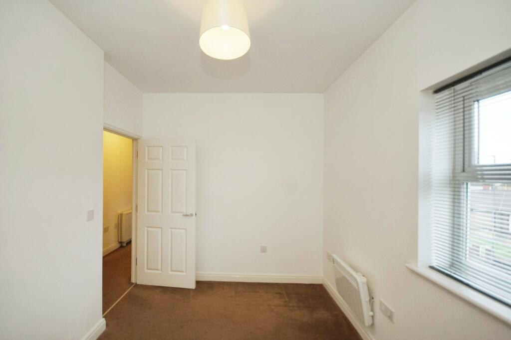 Additional property image - Hanham Road, Kingswood, Bristol, Gloucestershire, BS15