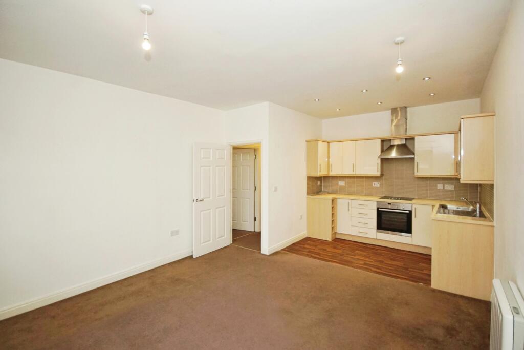Additional property image - Hanham Road, Kingswood, Bristol, Gloucestershire, BS15