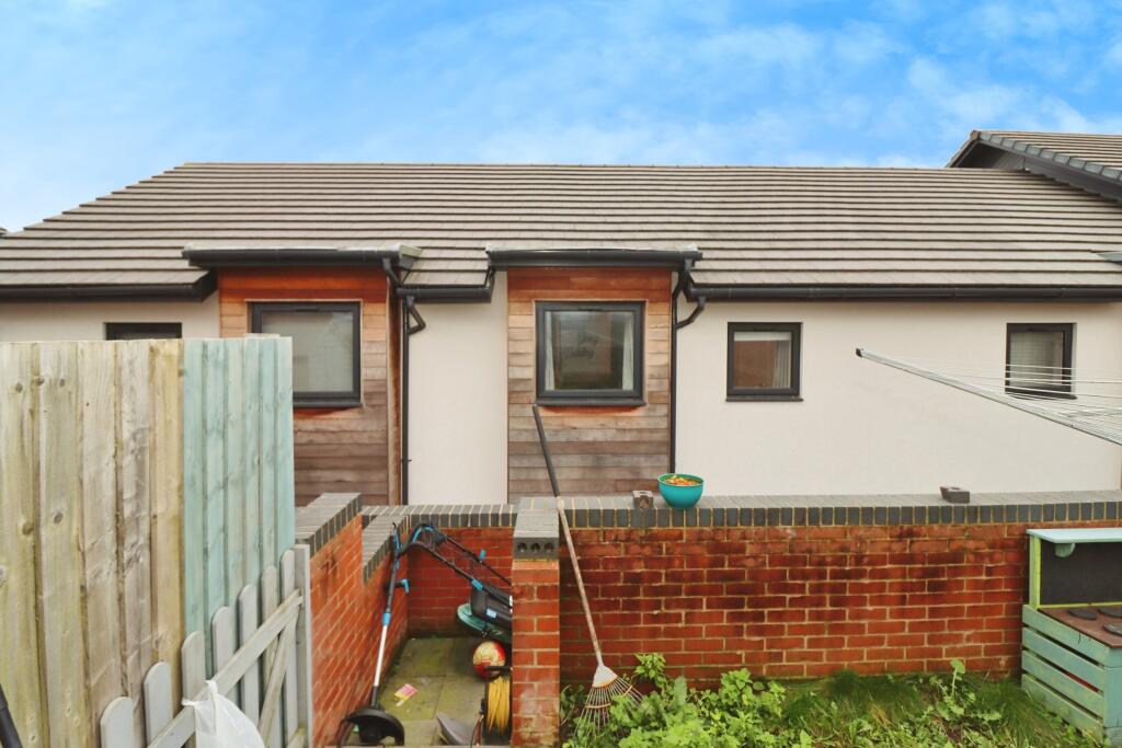 Additional property image - Forest Road, Kingswood, Bristol, Gloucestershire, BS15