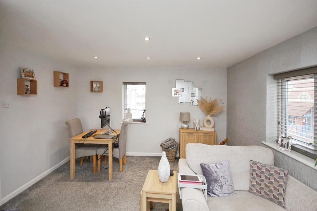 Additional property image - Duncombe Lane, BRISTOL, Avon, BS15