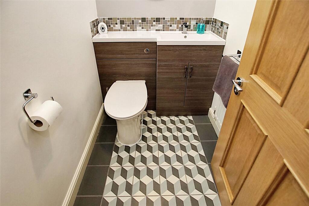 Additional property image - Colthurst Drive, Hanham, Bristol, BS15