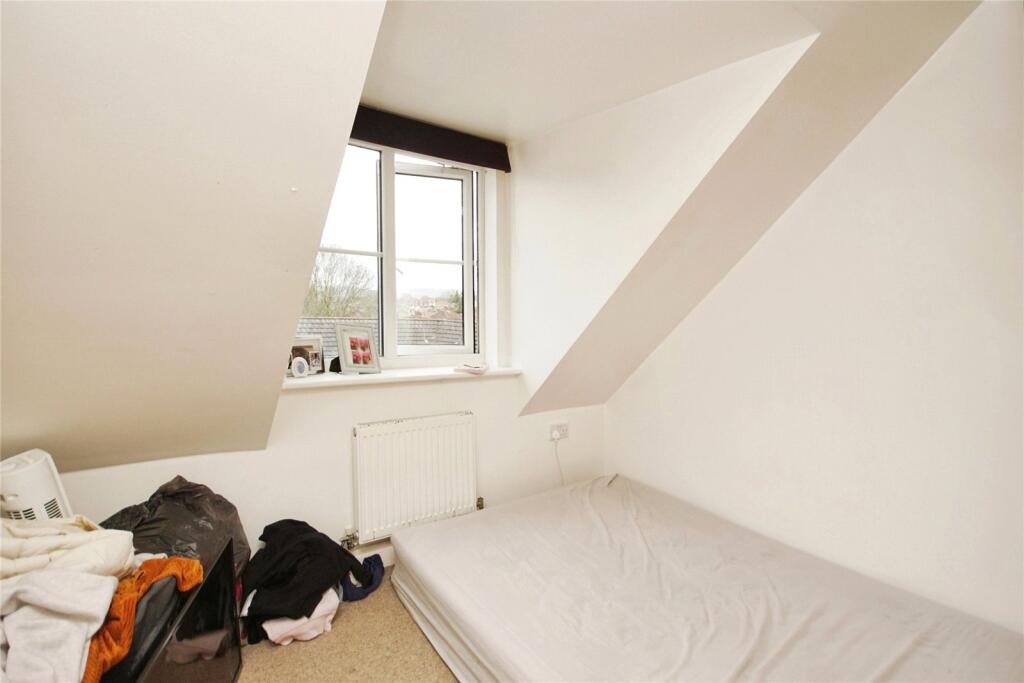 Additional property image - Summit Close, Kingswood, Bristol, Gloucestershire, BS15