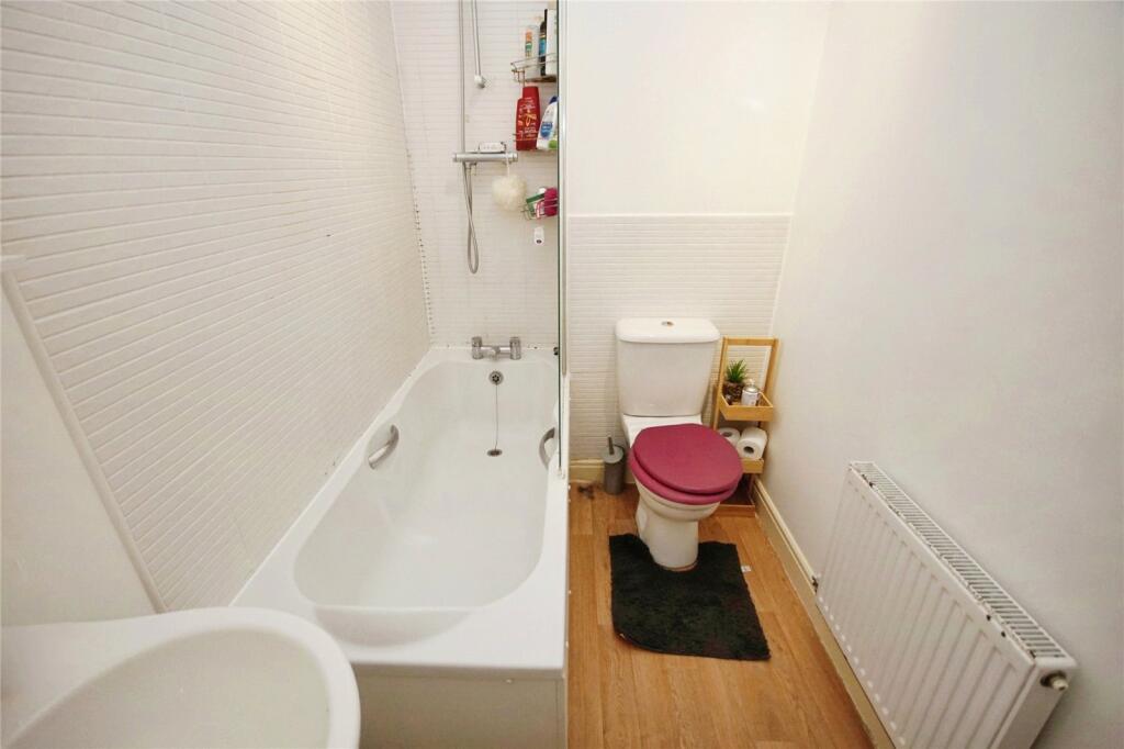 Additional property image - Summit Close, Kingswood, Bristol, Gloucestershire, BS15