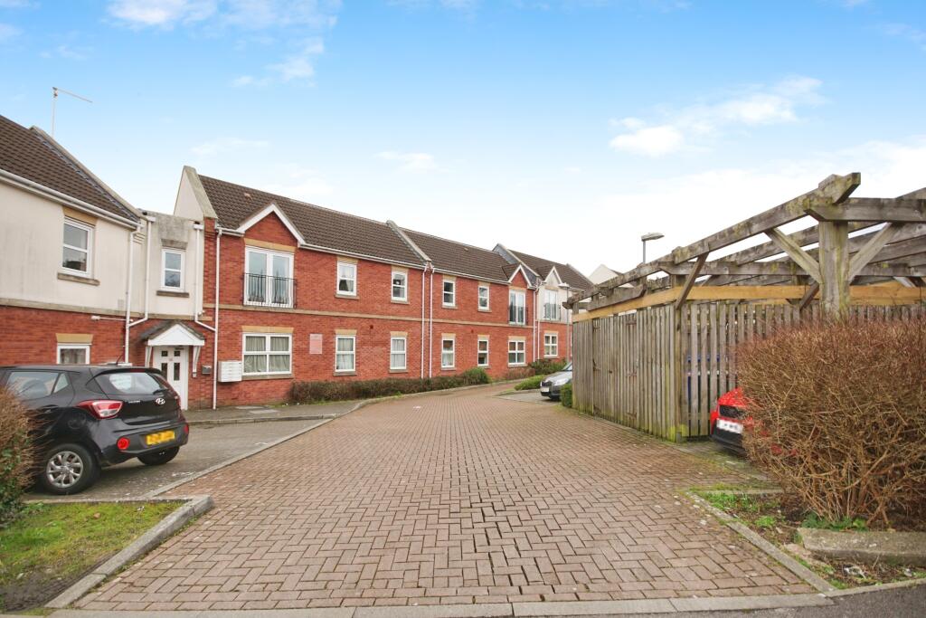 Additional property image - Kennington Avenue, Kingswood, Bristol, Gloucestershire, BS15