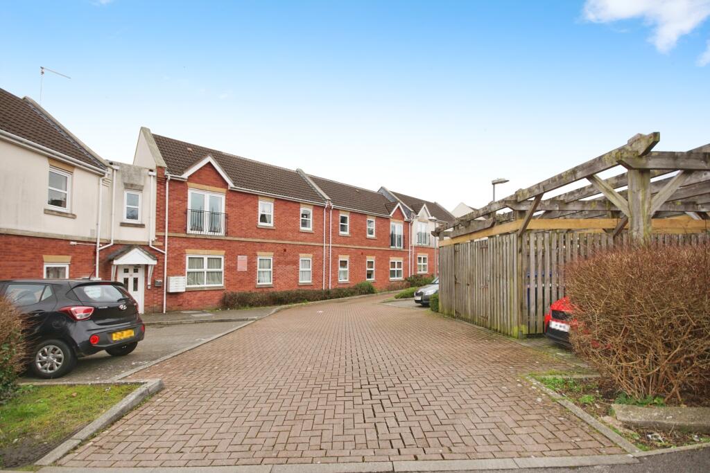 Additional property image - Kennington Avenue, Kingswood, Bristol, Gloucestershire, BS15
