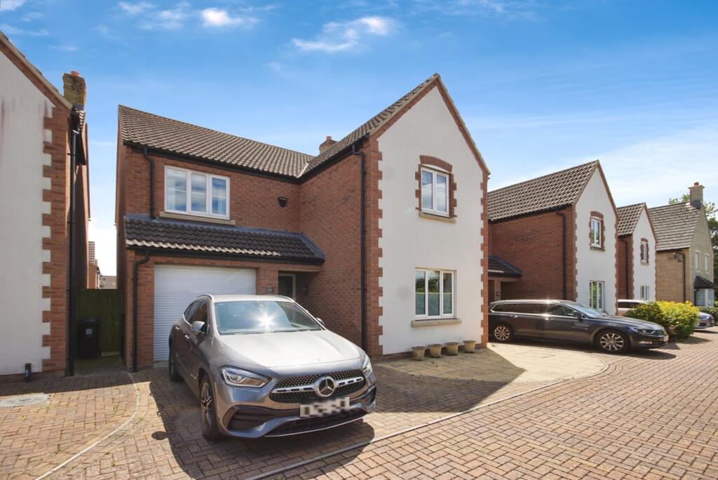 Main image of property: Whittucks Road, Hanham, Bristol, Gloucestershire, BS15