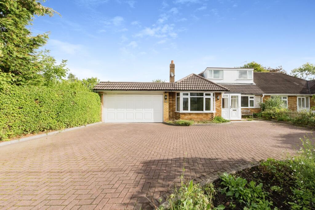 4 bedroom bungalow for sale in Heathend Road, Alsager, StokeonTrent
