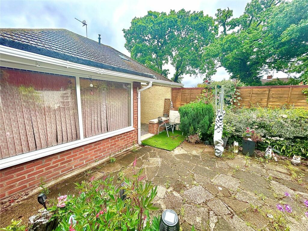 Additional property image - Hurford Place, Cardiff, CF23