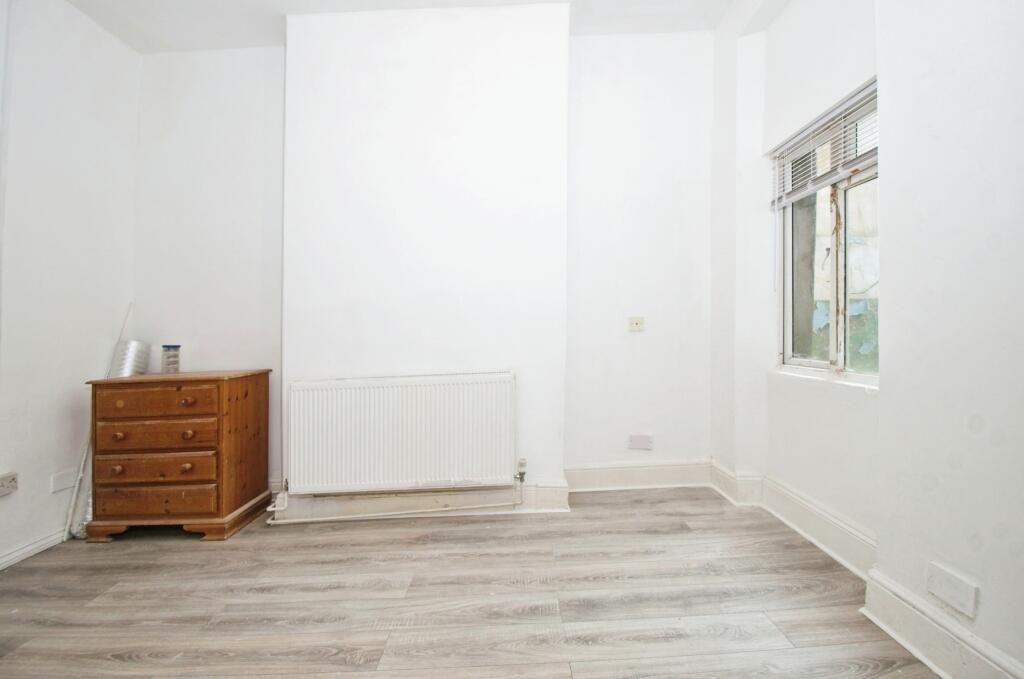 Additional property image - Diana Street, Cardiff, CF24