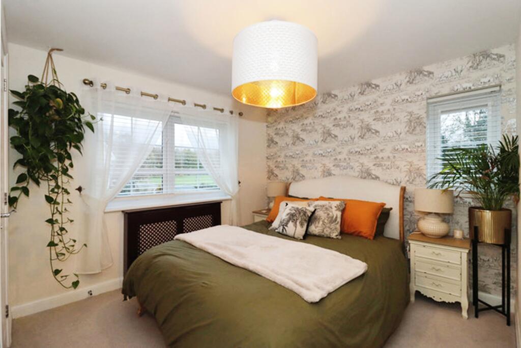 Additional property image - Haybob Road, Thornbury, Bristol, Gloucestershire, BS35